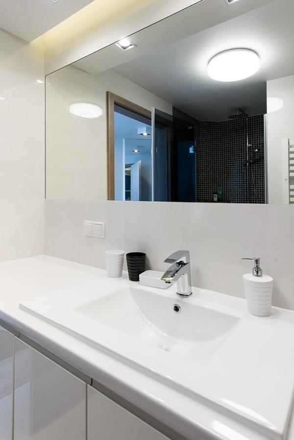 Cozy And Large 62 M2 Apartment With Air Conditioning, Old Town Krakau Exterior foto